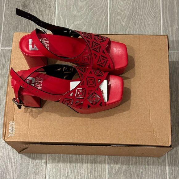 Charles & Keith Red Women's Sandals - Picture 2 of 7